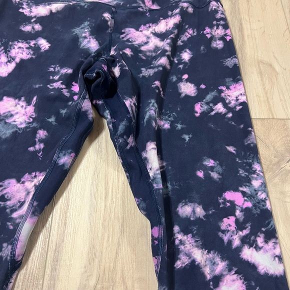Lululemon Align High-Rise 25” leggings Circulate Tie Dye Mineral Blue size 12 - Picture 3 of 7